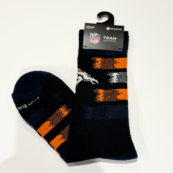 NFL Accessories - NEW Denver Broncos Medium Socks Black Navy Orange NFL Football Team Fan Sports